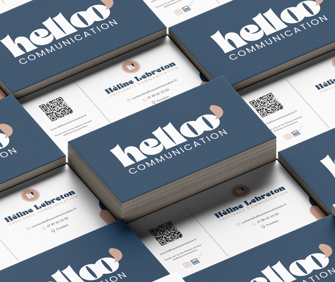 Carte de visite - Helloo Communication 🎯 Objectif : Créer une carte moderne et percutante pour refléter l’image dynamique.